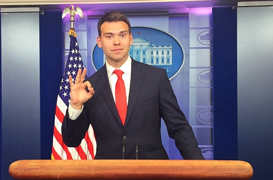 Social Media Conservative Purge post thumbnail image
